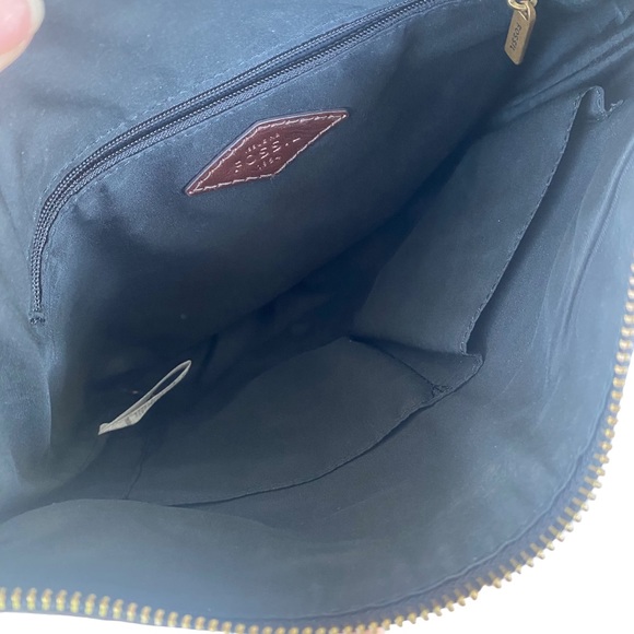 Fossil Black Pebbled Leather Crossbody Purse - Picture 10 of 14